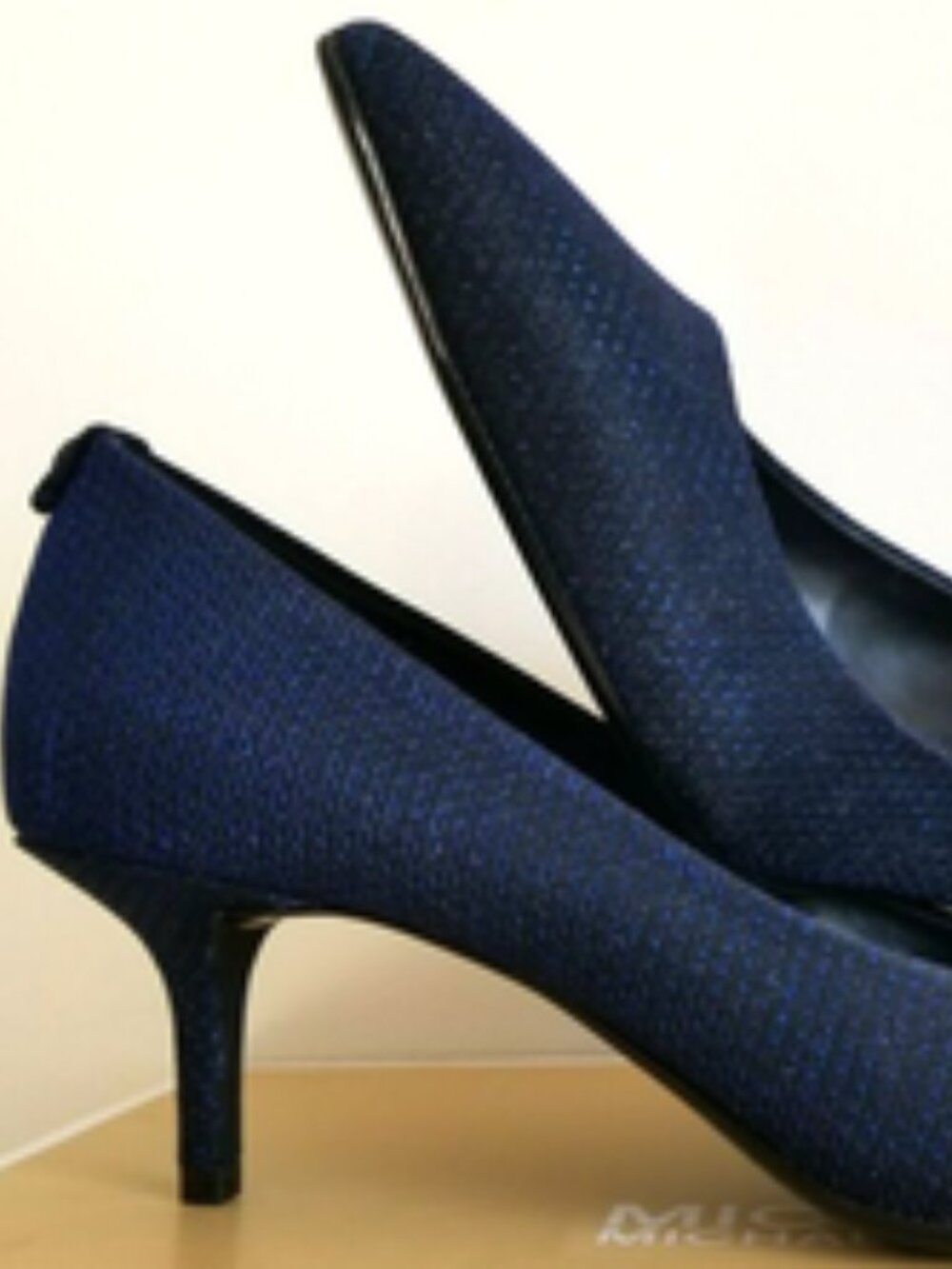 MICHAEL KORS NAVY FLEX KITTEN HEELS  9.5 NEW